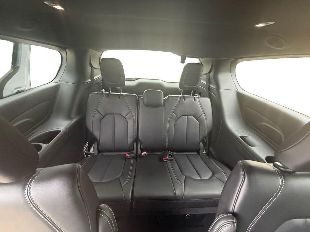 used 2026 Chrysler Pacifica car, priced at $34,000