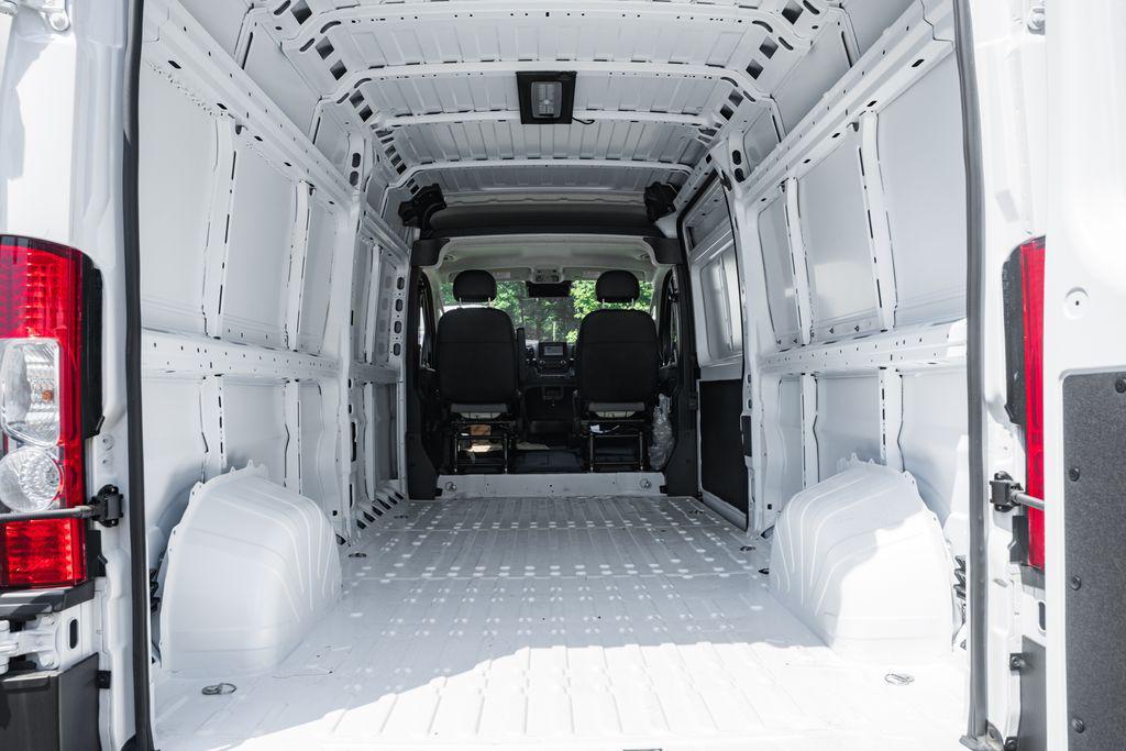 new 2025 Ram ProMaster 3500 car, priced at $45,812