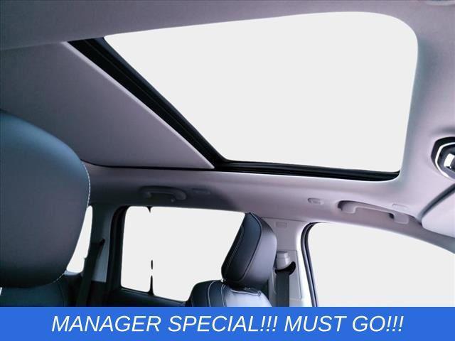 new 2024 Jeep Grand Cherokee 4xe car, priced at $58,527