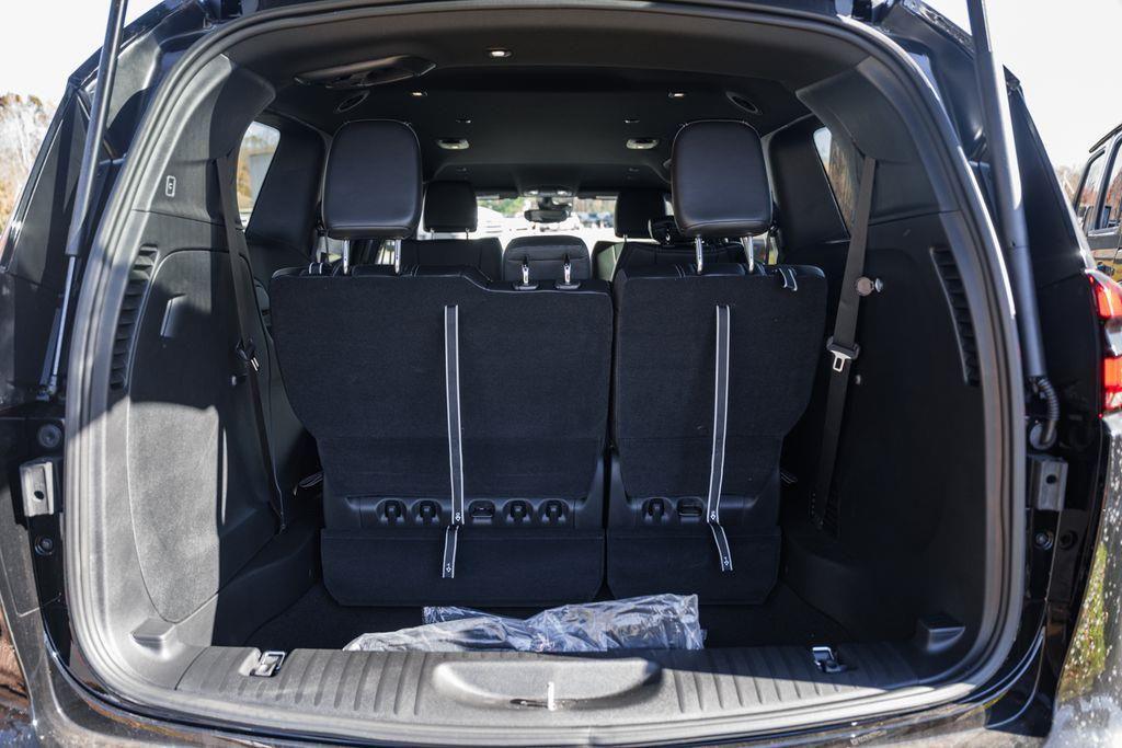 new 2026 Chrysler Pacifica car, priced at $39,949