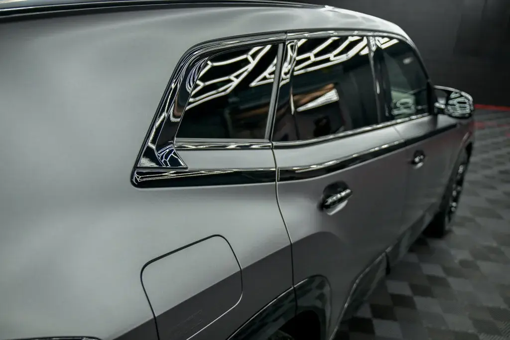 BMW XM view 9