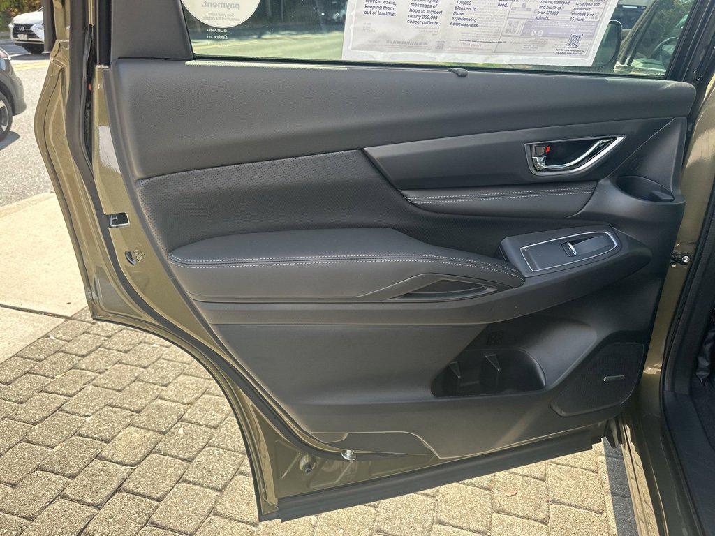 new 2025 Subaru Ascent car, priced at $49,927