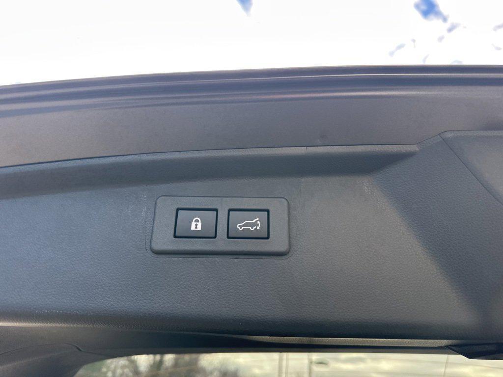 new 2025 Subaru Outback car, priced at $45,253