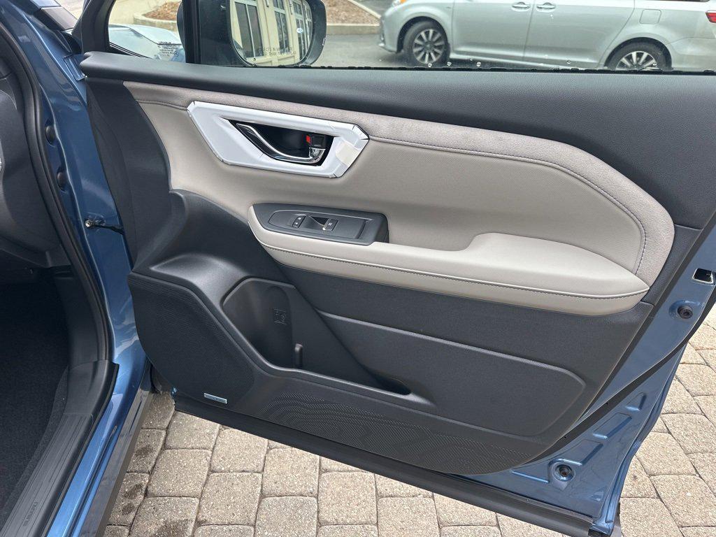 new 2025 Subaru Forester car, priced at $40,864