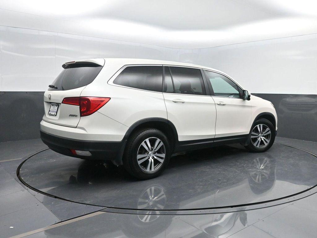 used 2016 Honda Pilot car