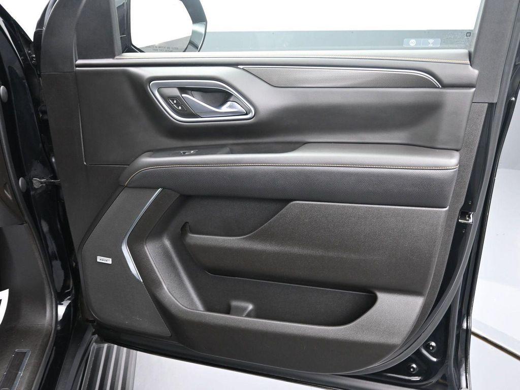 used 2021 GMC Yukon car, priced at $44,938