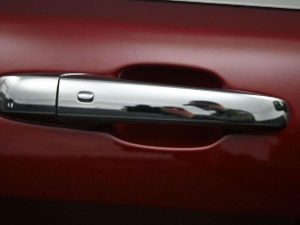 used 2021 Jeep Grand Cherokee car, priced at $25,840