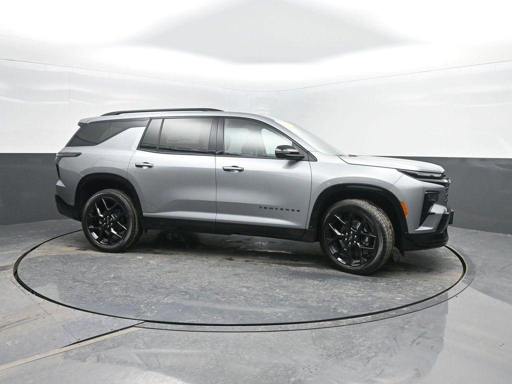 new 2026 Chevrolet Traverse car, priced at $60,395