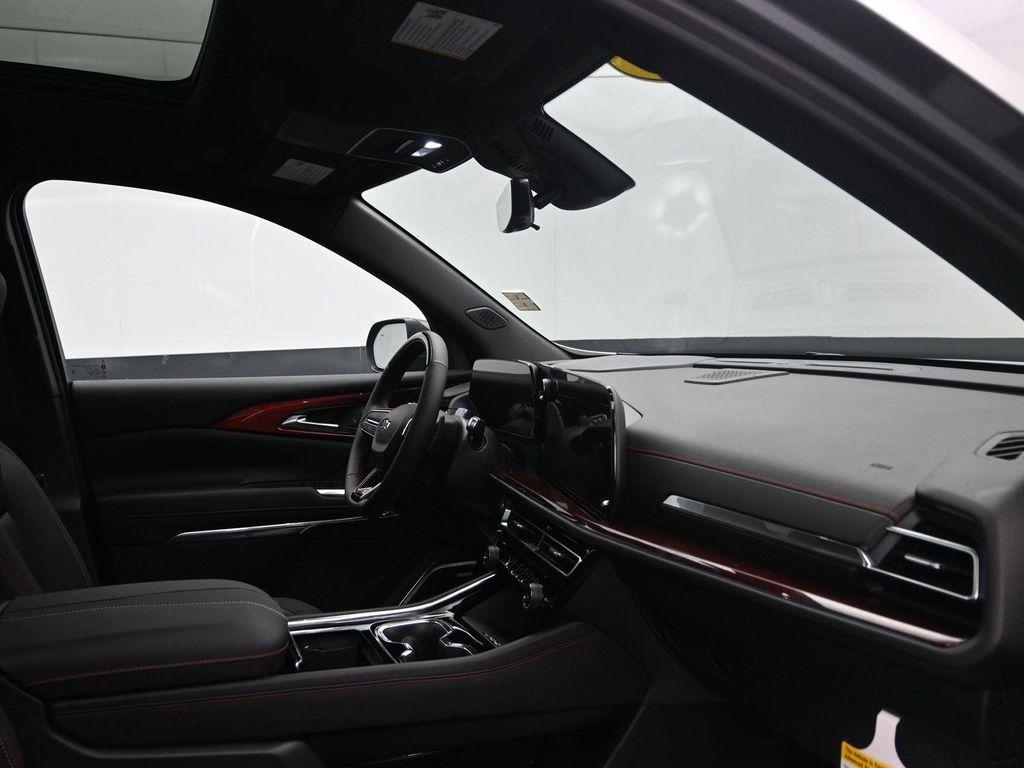 new 2026 Chevrolet Traverse car, priced at $60,395