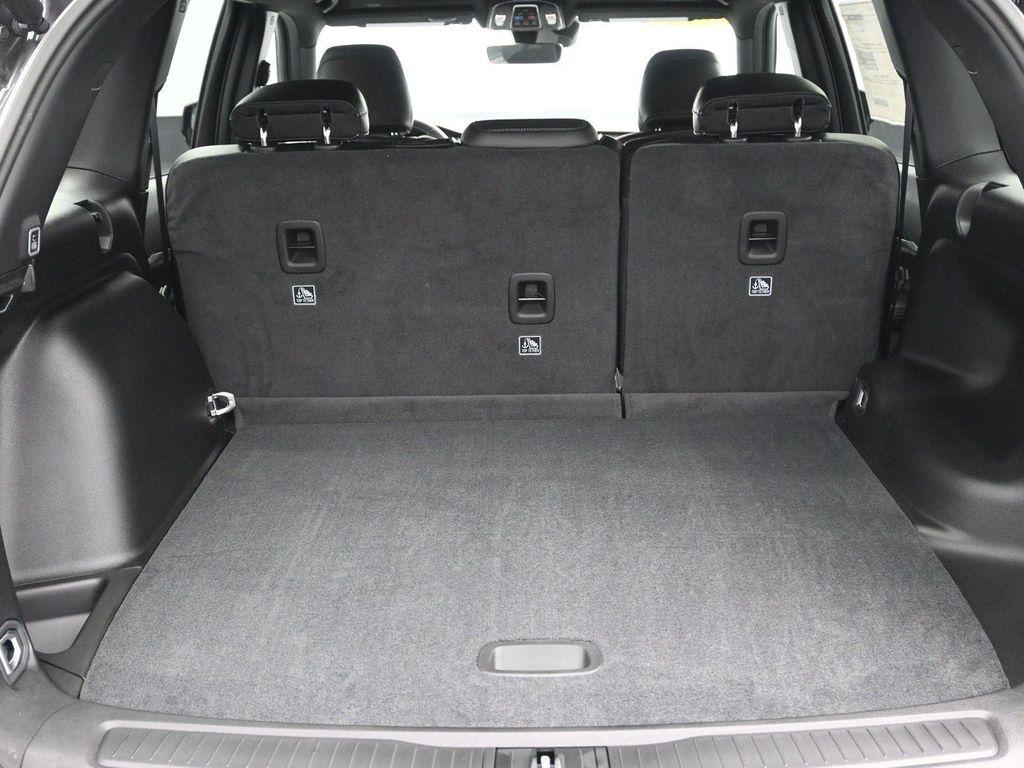 new 2025 Jeep Grand Cherokee car, priced at $52,976