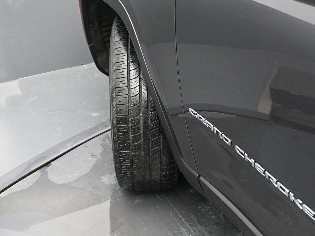 used 2023 Jeep Grand Cherokee car, priced at $27,940