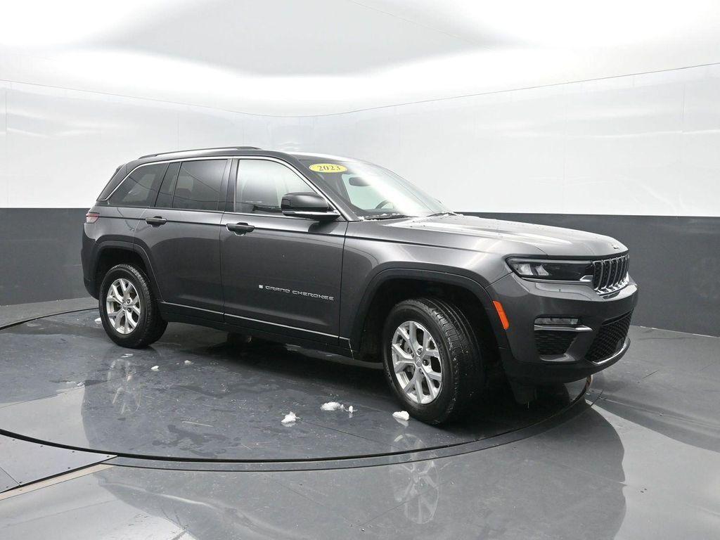 used 2023 Jeep Grand Cherokee car, priced at $27,940
