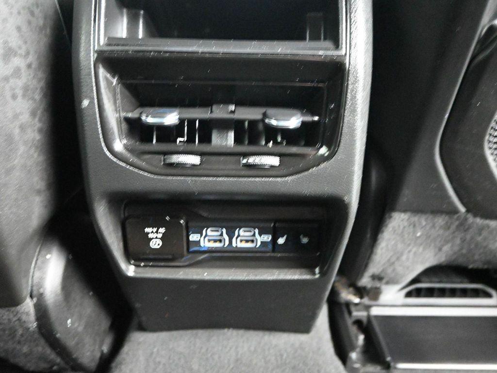 used 2023 Jeep Grand Cherokee car, priced at $27,940