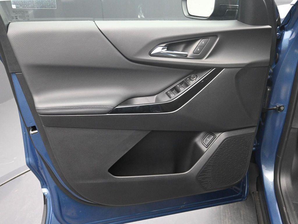 new 2026 Chevrolet Equinox car, priced at $35,111