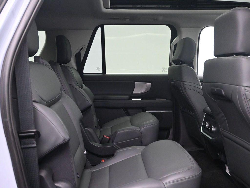 new 2026 Ford Expedition Max car, priced at $76,112