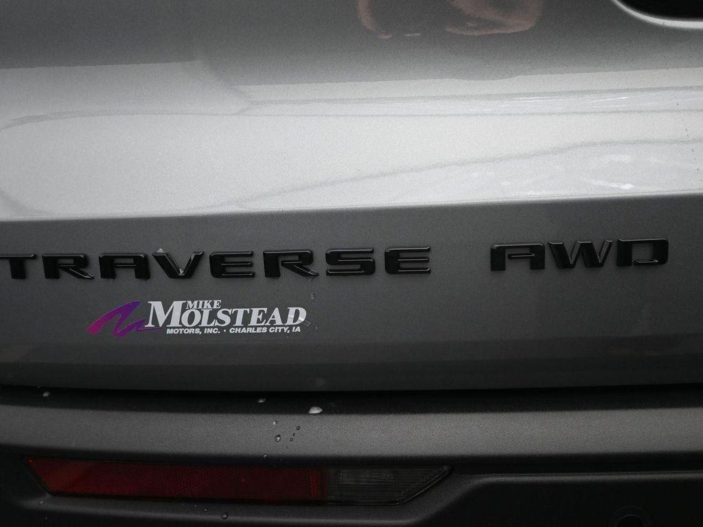 new 2026 Chevrolet Traverse car, priced at $48,805