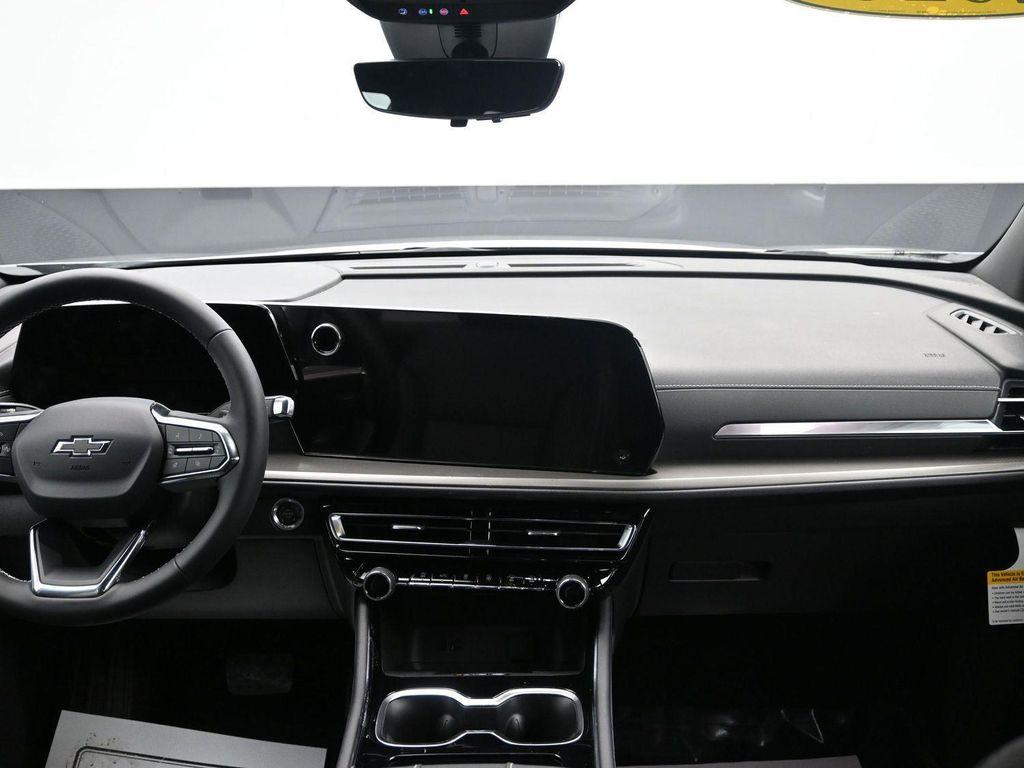 new 2026 Chevrolet Traverse car, priced at $48,805