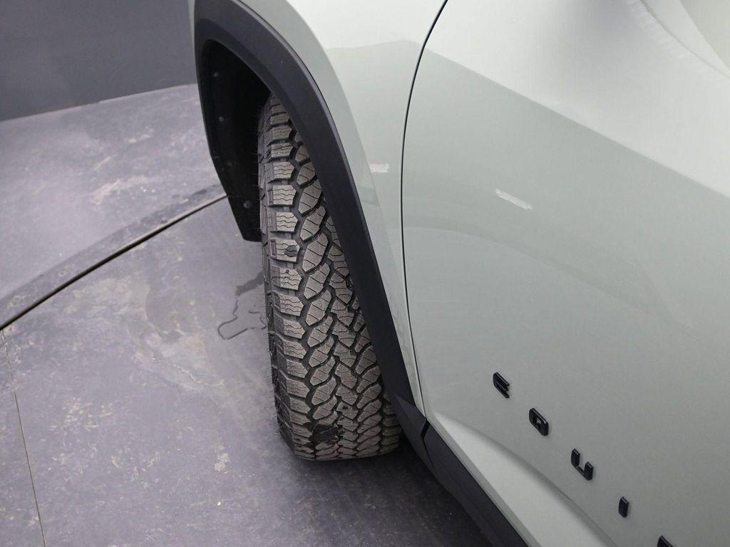 new 2026 Chevrolet Equinox car, priced at $38,557