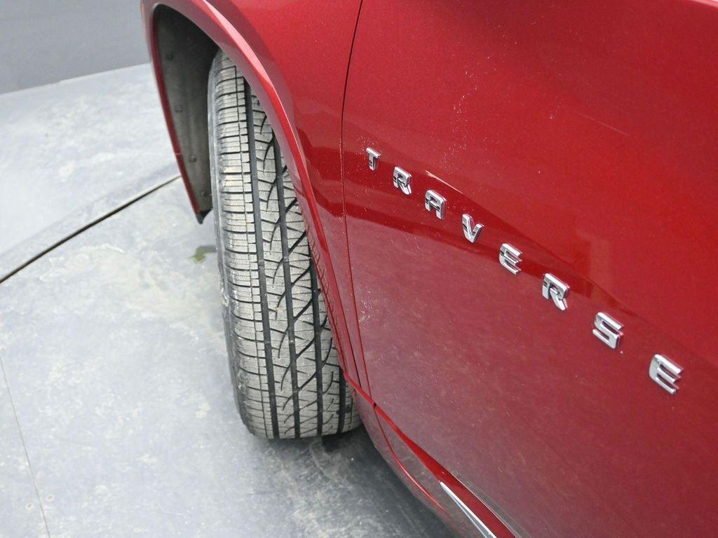used 2023 Chevrolet Traverse car, priced at $35,980