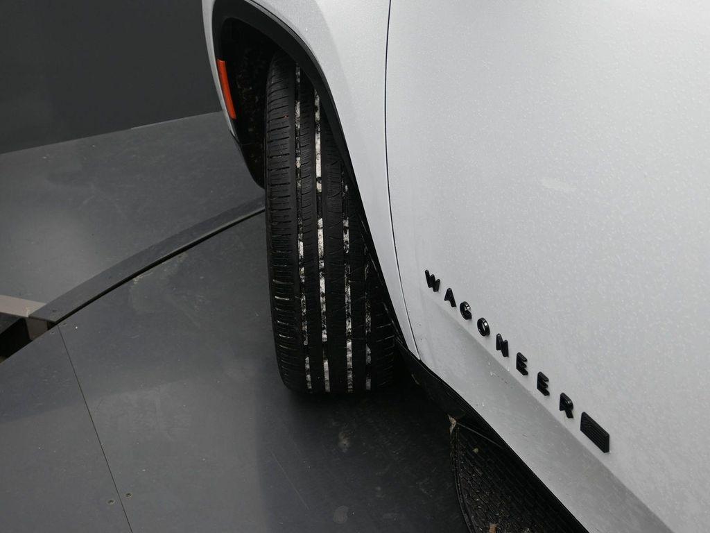 used 2024 Jeep Wagoneer L car, priced at $54,936