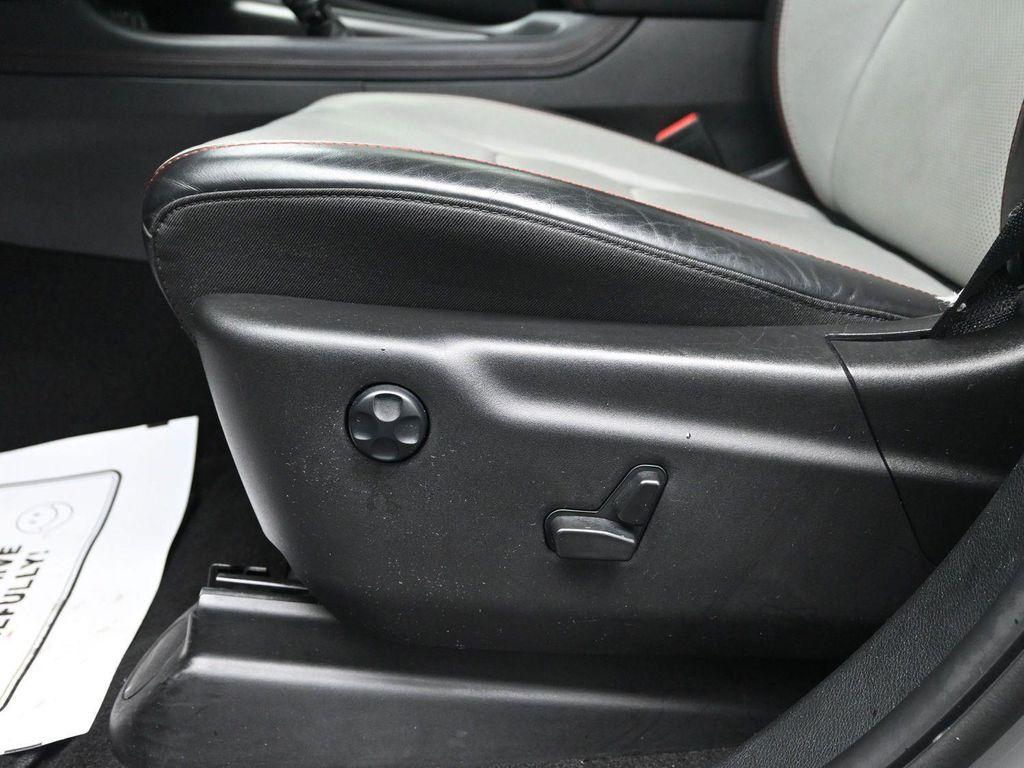 used 2024 Dodge Durango car, priced at $33,426