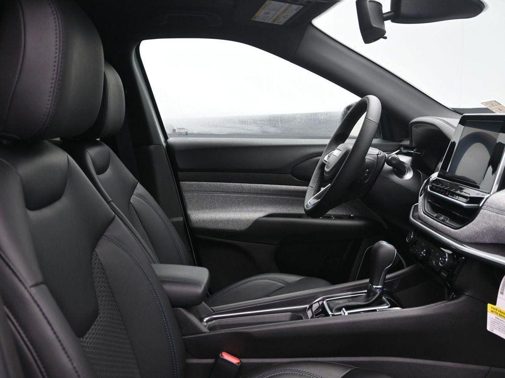 new 2026 Jeep Compass car, priced at $30,800