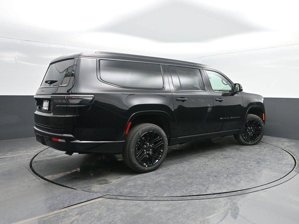 new 2026 Jeep Grand Wagoneer L car, priced at $87,925