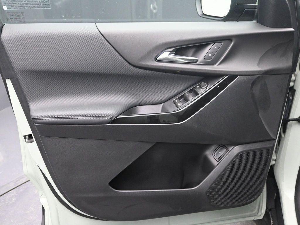 new 2026 Chevrolet Equinox car, priced at $34,845