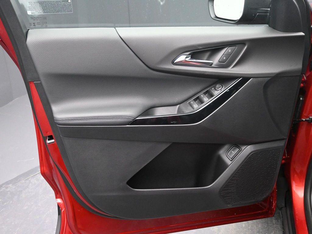 new 2026 Chevrolet Equinox car, priced at $35,756