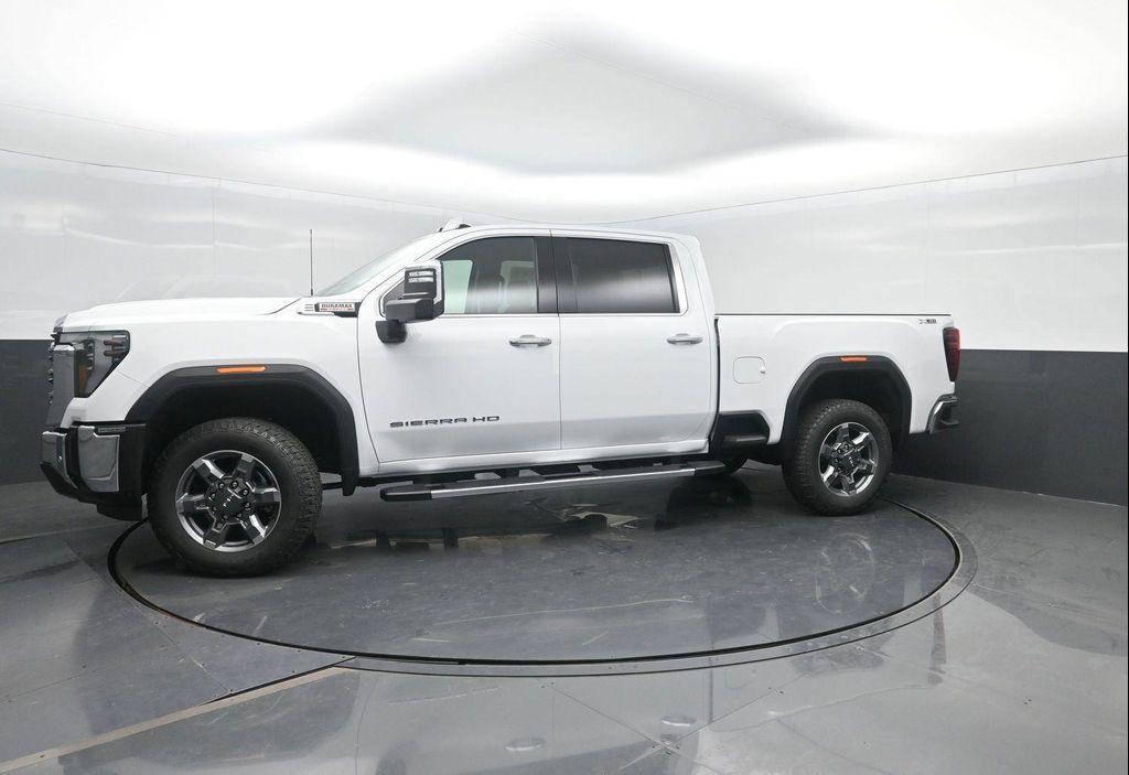 new 2026 GMC Sierra 2500 car, priced at $81,158