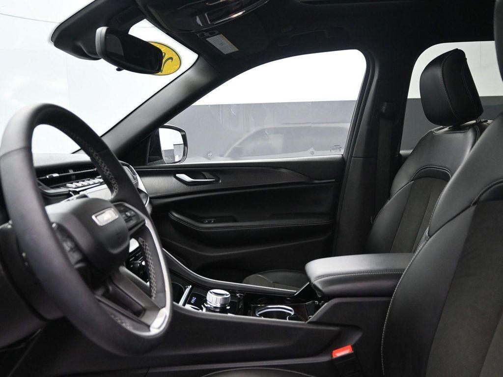 used 2023 Jeep Grand Cherokee car, priced at $30,676