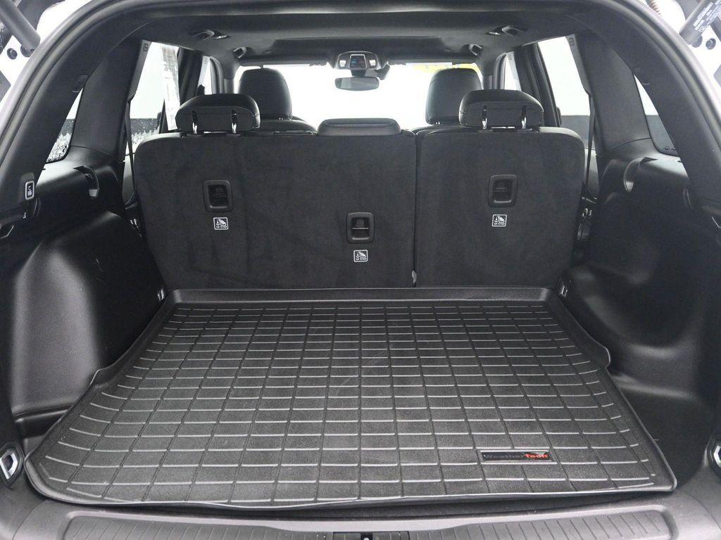 used 2023 Jeep Grand Cherokee car, priced at $30,676