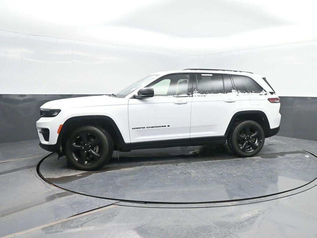 used 2023 Jeep Grand Cherokee car, priced at $30,676