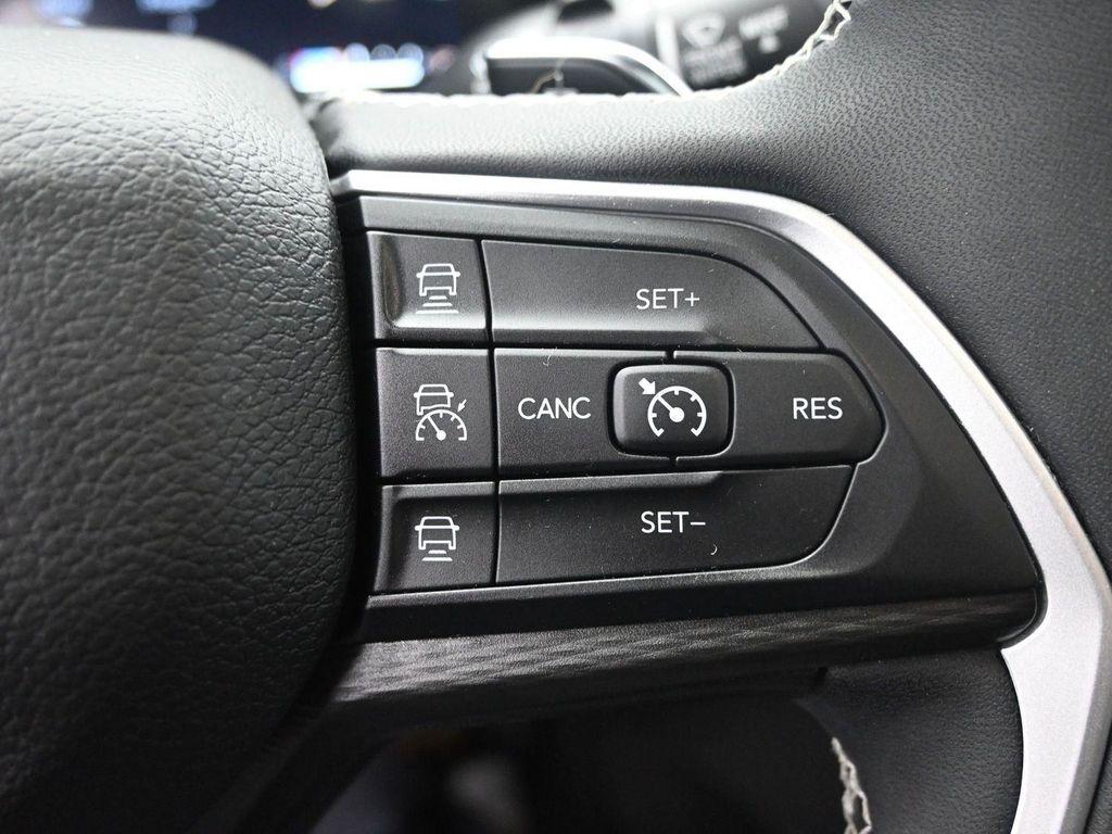 used 2023 Jeep Grand Cherokee car, priced at $30,676