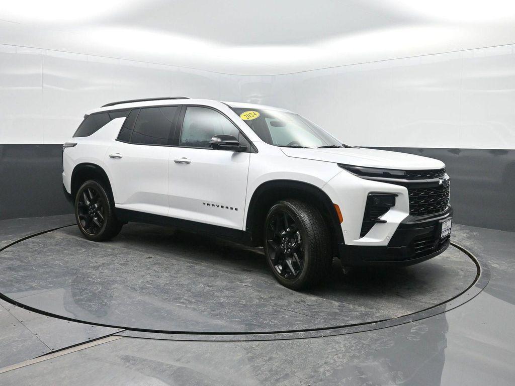 used 2024 Chevrolet Traverse car, priced at $49,980