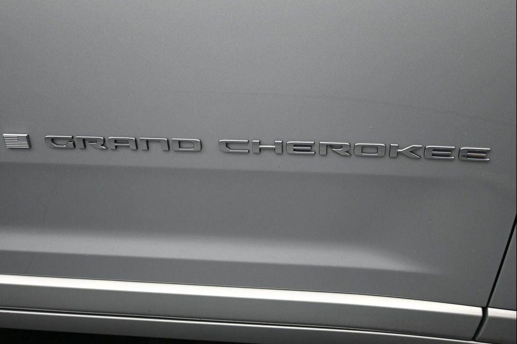 used 2023 Jeep Grand Cherokee car, priced at $36,487