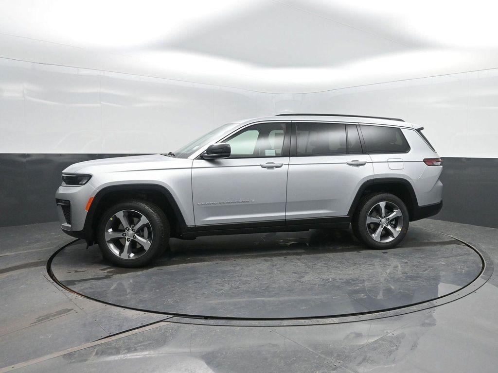 new 2026 Jeep Grand Cherokee L car, priced at $50,442