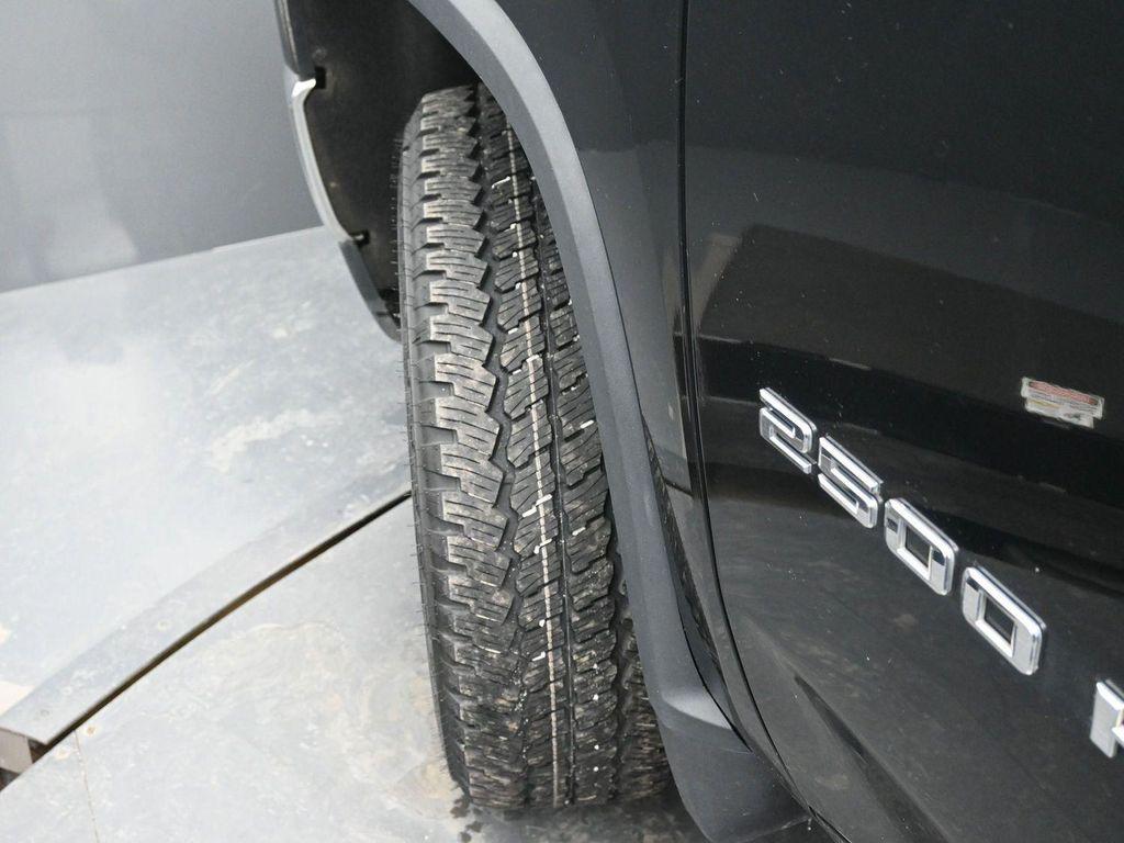 used 2020 Chevrolet Silverado 2500 car, priced at $40,920