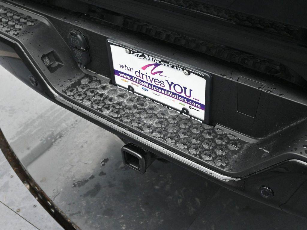 new 2025 GMC Canyon car, priced at $47,245