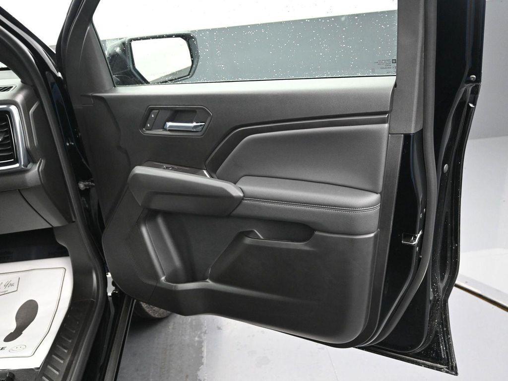 new 2025 GMC Canyon car, priced at $47,245