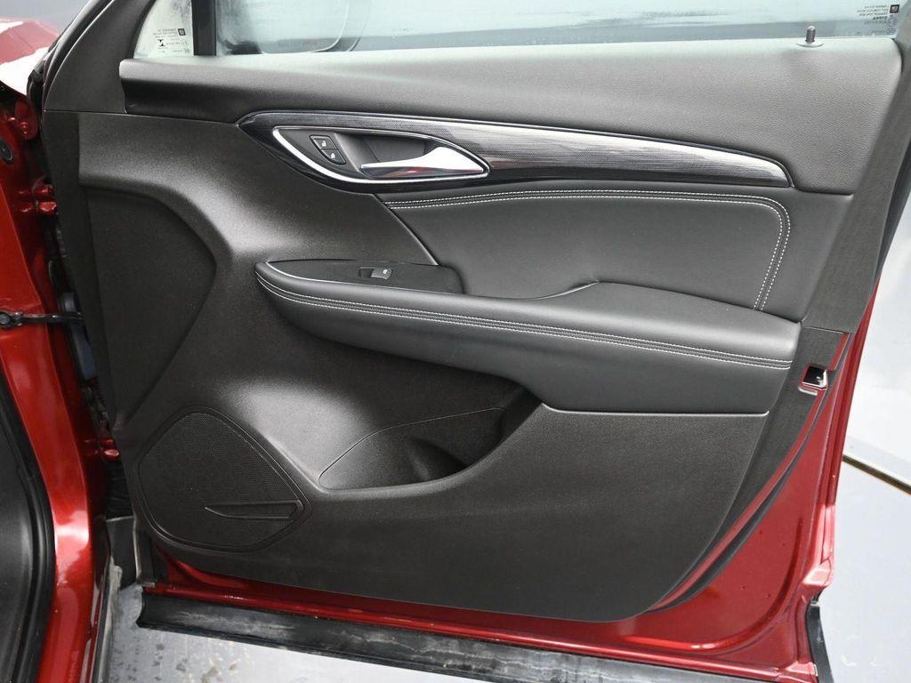 used 2023 Buick Envision car, priced at $26,786