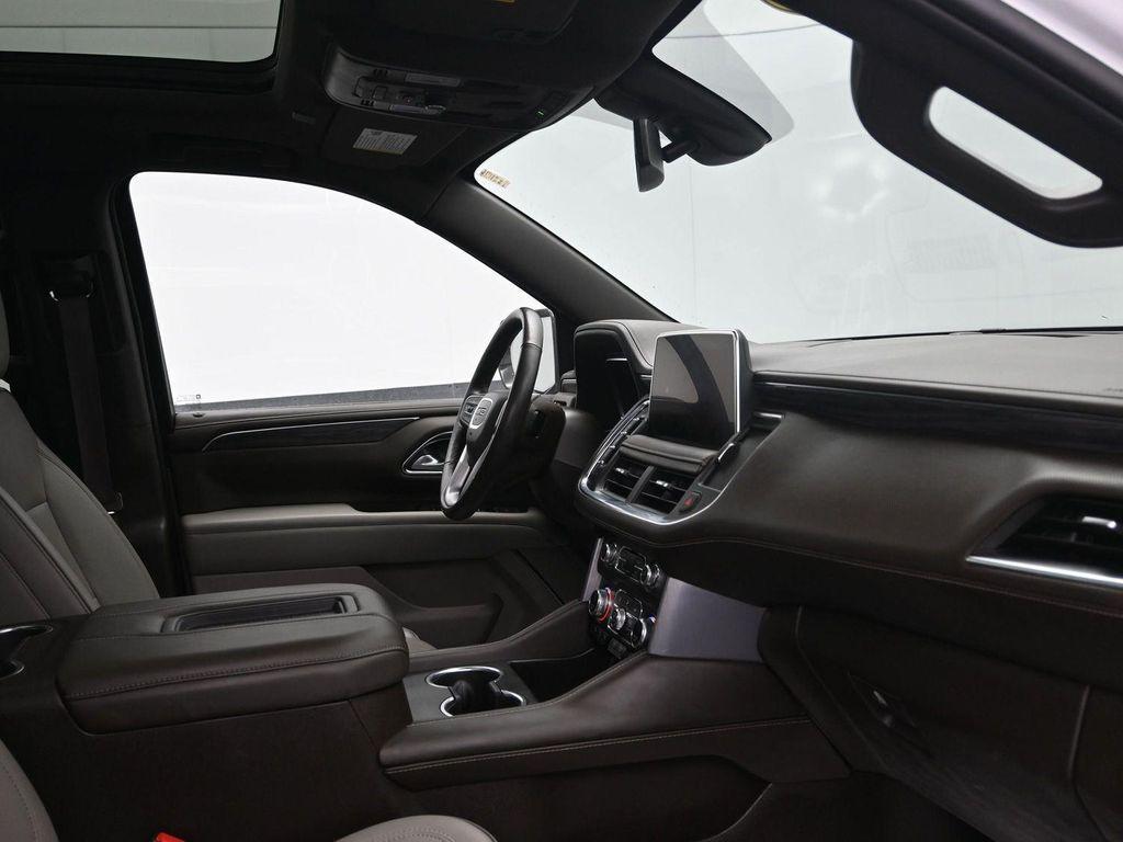 used 2022 GMC Yukon car, priced at $41,874