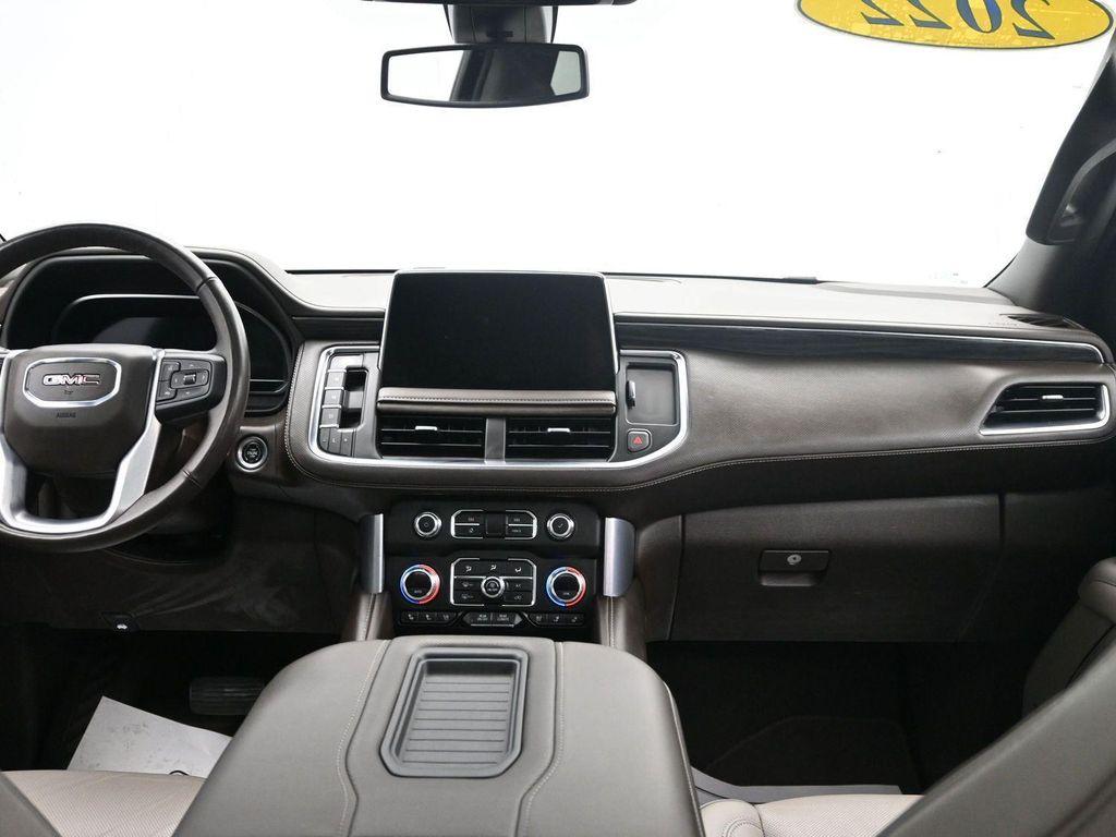 used 2022 GMC Yukon car, priced at $41,874