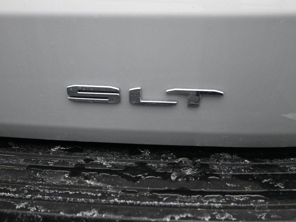 used 2022 GMC Yukon car, priced at $41,874