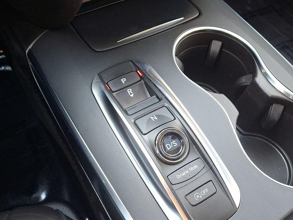 used 2020 Acura MDX car, priced at $28,506