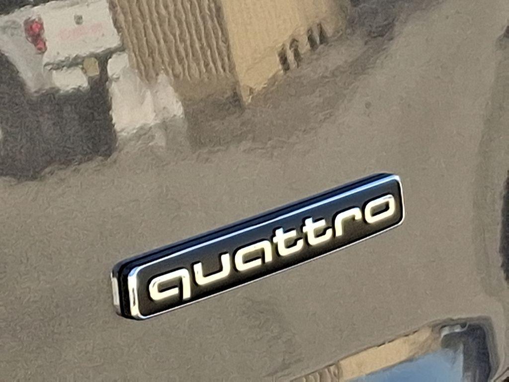 new 2026 Audi Q7 car, priced at $79,005