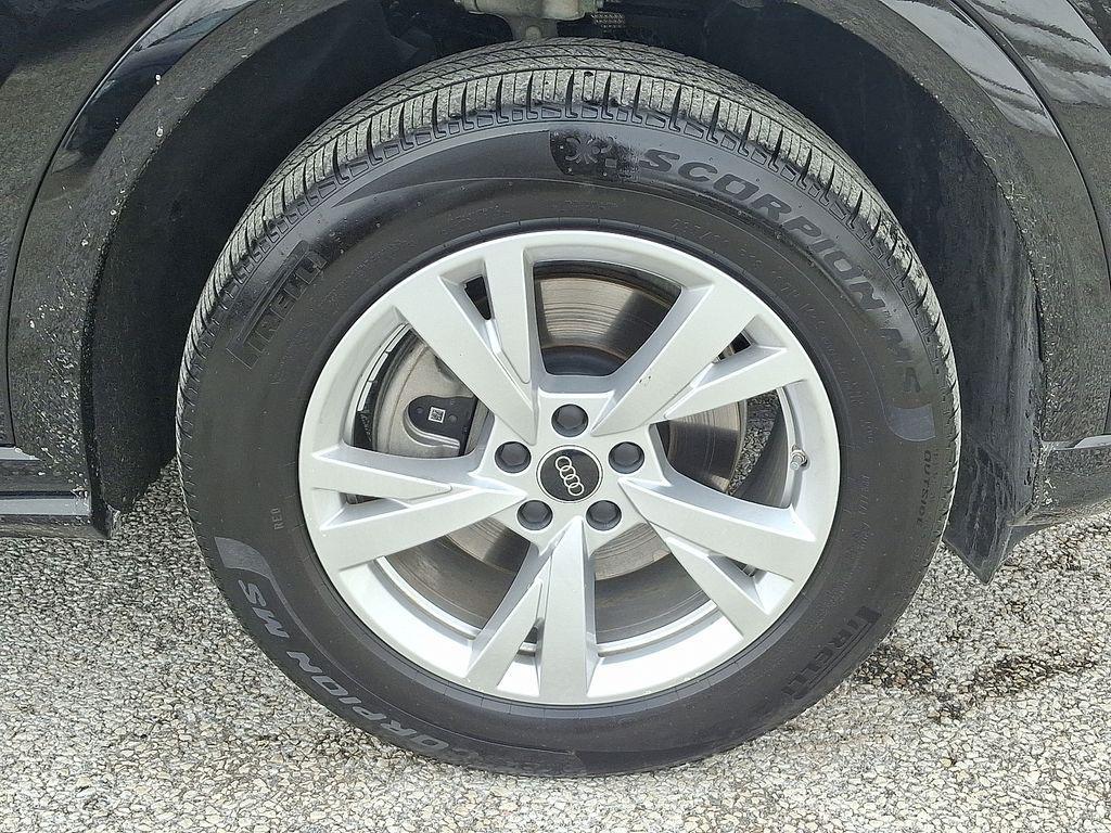 used 2025 Audi Q5 car, priced at $47,999