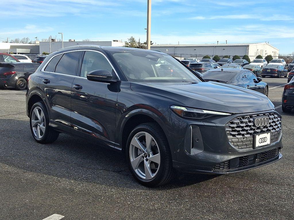 new 2025 Audi Q5 car, priced at $59,655