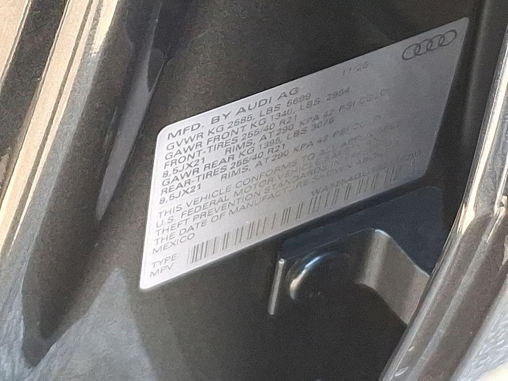 new 2025 Audi SQ5 car, priced at $72,295