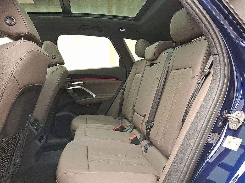 new 2025 Audi Q5 car, priced at $59,030